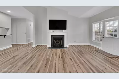 1922 Tara Court #204, Greenville, NC 27858 - Photo 5
