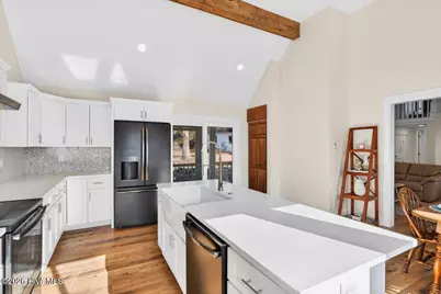 501 Shoreline Drive E, Sunset Beach, NC 28468 - Photo 9