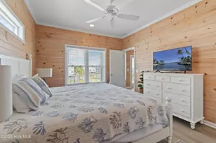 6621 W Beach Dr, Oak Island, NC 28465 - Photo 27