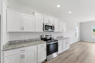 810 Maritime Way, Jacksonville, NC 28546 - Photo 9