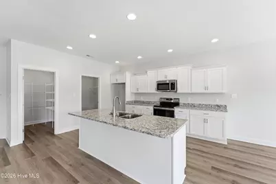 810 Maritime Way, Jacksonville, NC 28546 - Photo 7