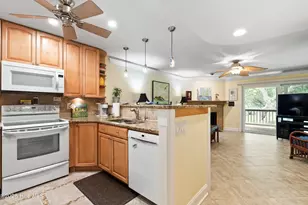 1200 Saint Joseph St, Carolina Beach, NC 28428 - Photo 17