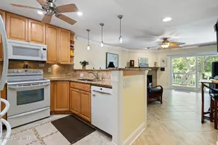 1200 Saint Joseph St, Carolina Beach, NC 28428 - Photo 9