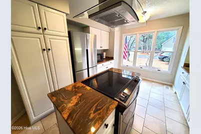108 Fern Court, Pine Knoll Shores, NC 28512 - Photo 9