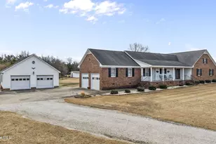 2554 Davis Mill Rd, Fremont, NC 27830 - Photo 3