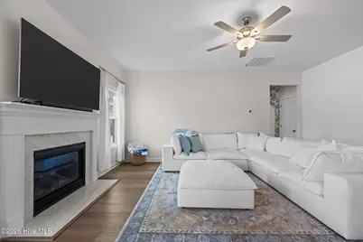 512 Harvest Meadow Crossing, Jacksonville, NC 28546 - Photo 9