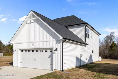 512 Harvest Meadow Crossing, Jacksonville, NC 28546 - Photo 3