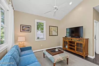 210 W West Street, Southport, NC 28461 - Photo 17