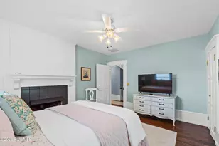 210 W West St, Southport, NC 28461 - Photo 35