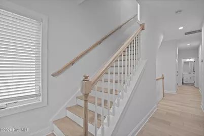 817 S Third Street S, Carolina Beach, NC 28428 - Photo 15