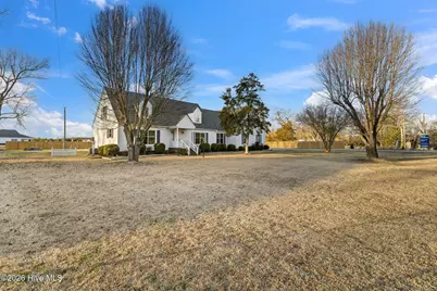 405 Timothy Road, Jacksonville, NC 28546 - Photo 3