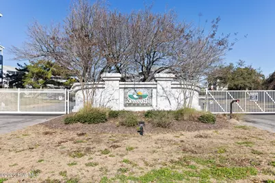 400 Virginia Avenue #Unit 204b, Carolina Beach, NC 28428 - Photo 35