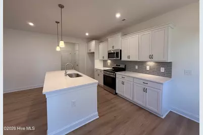 724 Blue Bird Drive, Vass, NC 28394 - Photo 5