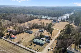 270 Smith Creek Rd, Bayboro, NC 28515 - Photo 29