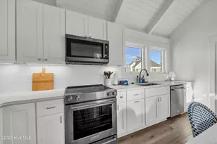 305 S Bald Head Wynd, Bald Head Island, NC 28461 - Photo 11