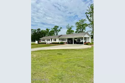 4998 Peacock Road, Whiteville, NC 28472 - Photo 5