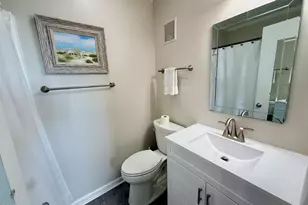 2511 W Fort Macon Rd, Atlantic Beach, NC 28512 - Photo 21