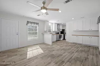 7277 Odell Street SW, Ocean Isle Beach, NC 28469 - Photo 5
