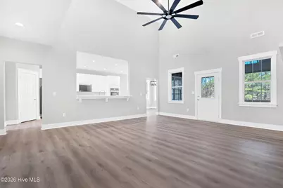 408 Crown Drive, Washington, NC 27889 - Photo 5