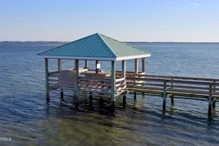 303 Cannonsgate Dr, Newport, NC 28570 - Photo 37