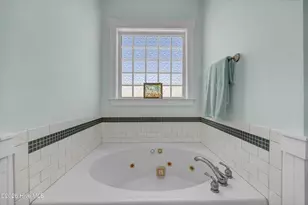 810 N Carolina Beach Ave N, Carolina Beach, NC 28428 - Photo 23