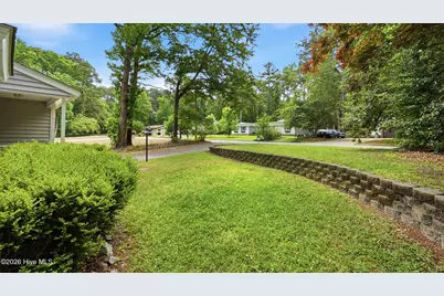 502 Lancelot Drive, Greenville, NC 27858 - Photo 11