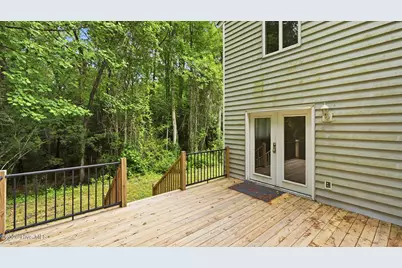 502 Lancelot Drive, Greenville, NC 27858 - Photo 9