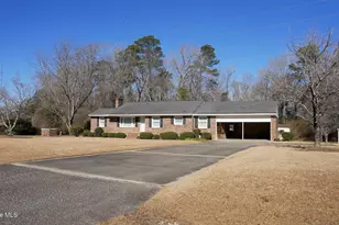 291 Whitehall Rd, Whiteville, NC 28472 - Photo 3