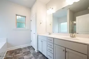 404 Sandcastle St, Grimesland, NC 27837 - Photo 17