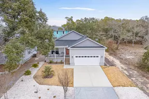 304 E Oak Island Dr, Oak Island, NC 28465 - Photo 33