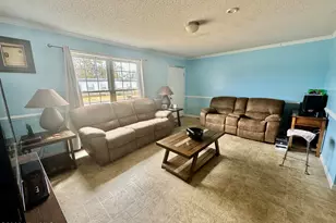 102 Earl Ave, Beaufort, NC 28516 - Photo 13