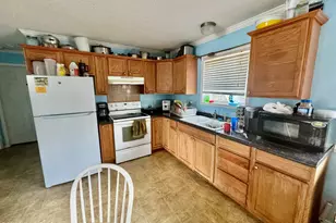 102 Earl Ave, Beaufort, NC 28516 - Photo 9