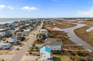 1301 N New River Dr, Surf City, NC 28445 - Photo 3