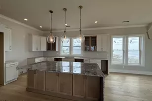601 Ocean Dr, Emerald Isle, NC 28594 - Photo 5