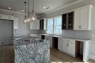 601 Ocean Dr, Emerald Isle, NC 28594 - Photo 9