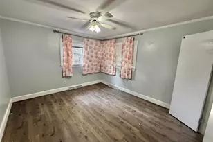 2205 Carey Rd, Kinston, NC 28504 - Photo 11