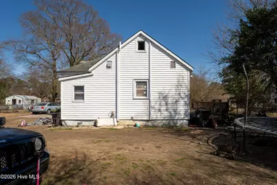 206 Pinecrest Drive, Warsaw, NC 28398 - Photo 5