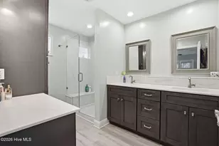 140 NE 18th St, Oak Island, NC 28465 - Photo 23