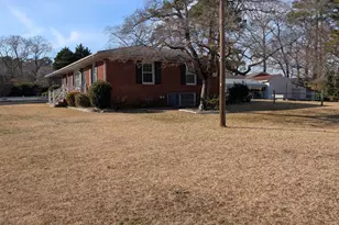 205 Lakeside Dr, Snow Hill, NC 28580 - Photo 15