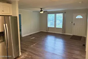 407 Maple St SW, Shallotte, NC 28470 - Photo 7