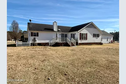 1045 Mascot Lane, Williamston, NC 27892 - Photo 11