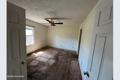 1310 E 11th Street, Lumberton, NC 28358 - Photo 13