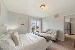 505 N Carolina Beach Ave, Carolina Beach, NC 28428 - Photo 25