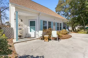 902 Fifth Street S, Carolina Beach, NC 28428 - Photo 5