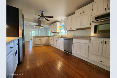 2704 Waccamaw Shores Road, Lake Waccamaw, NC 28450 - Photo 23