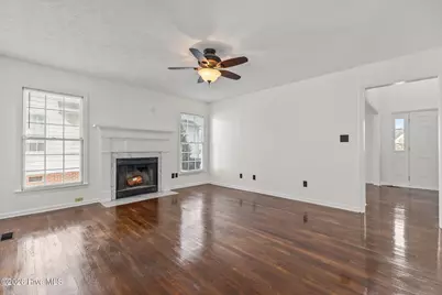 6724 Jacobs Creek Circle, Fayetteville, NC 28306 - Photo 11