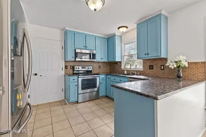 6724 Jacobs Creek Circle, Fayetteville, NC 28306 - Photo 19