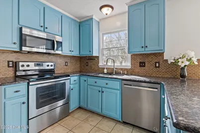6724 Jacobs Creek Circle, Fayetteville, NC 28306 - Photo 21
