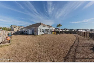 209 Edgewater Way, Surf City, NC 28445 - Photo 39