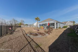 209 Edgewater Wy, Surf City, NC 28445 - Photo 41
